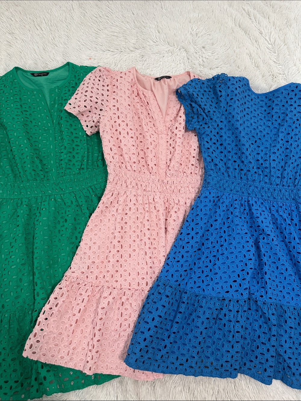 🎾 Bundle of 3 PrettyGarden Eyelet Midi Dresses Size Medium